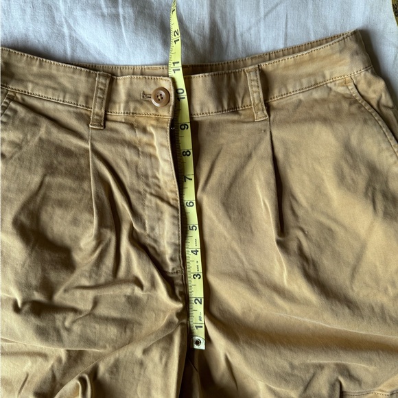 COPY - J Crew Capeside shorts - Picture 10 of 10